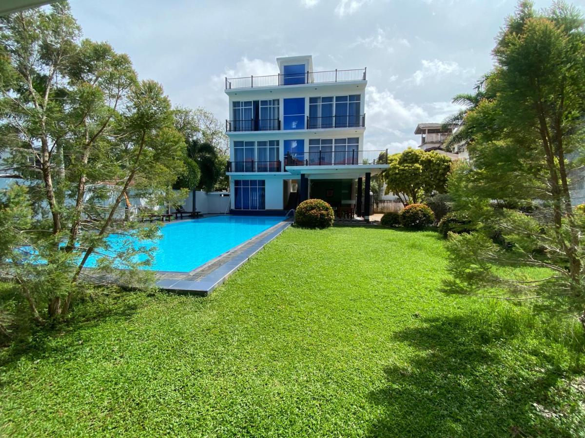 Christima Residence Negombo Ngoại thất bức ảnh